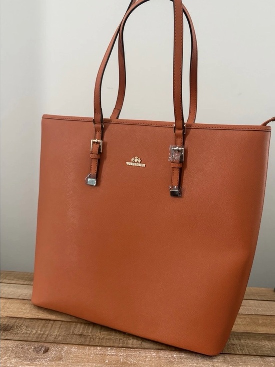 WITTCHEN Handbags - Wittchen Brown Tote Shoulder Bag Logo Accent Zip Closure Brand Card Women